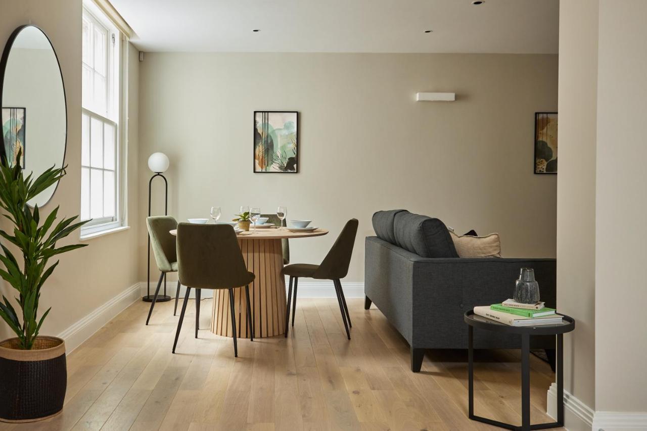 Chancery Lane By Viridian Apartments London Ngoại thất bức ảnh